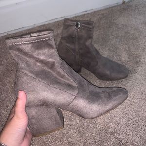steve madden iberia sock booties